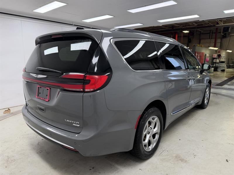 chrysler Pacifica 2023 - 5