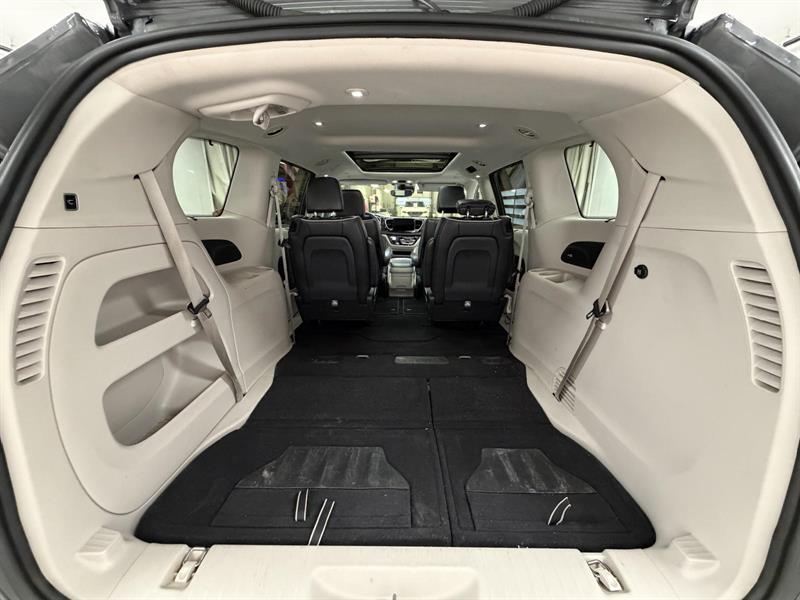 chrysler Pacifica 2023 - 9