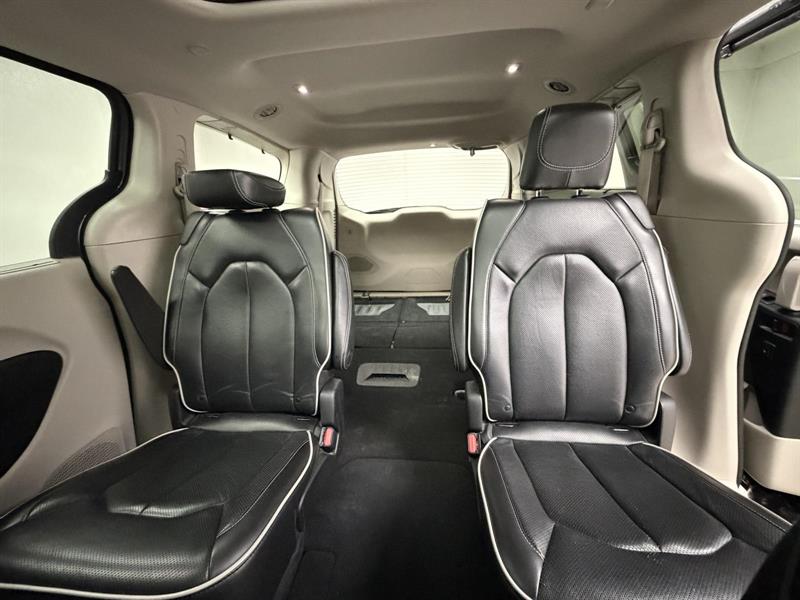 chrysler Pacifica 2023 - 11