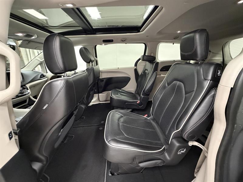 chrysler Pacifica 2023 - 12