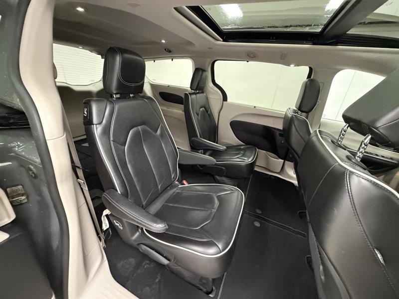 chrysler Pacifica 2023 - 13