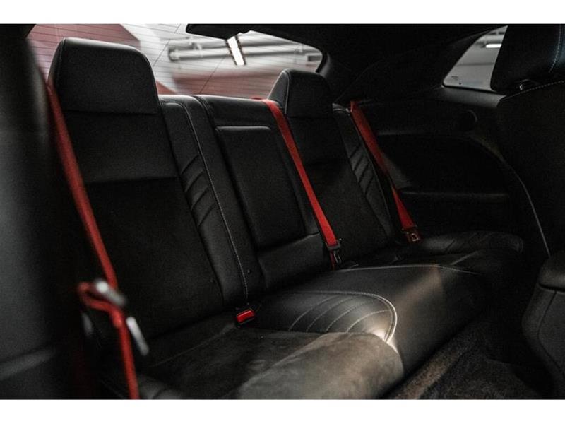 dodge Challenger 2018 - 21