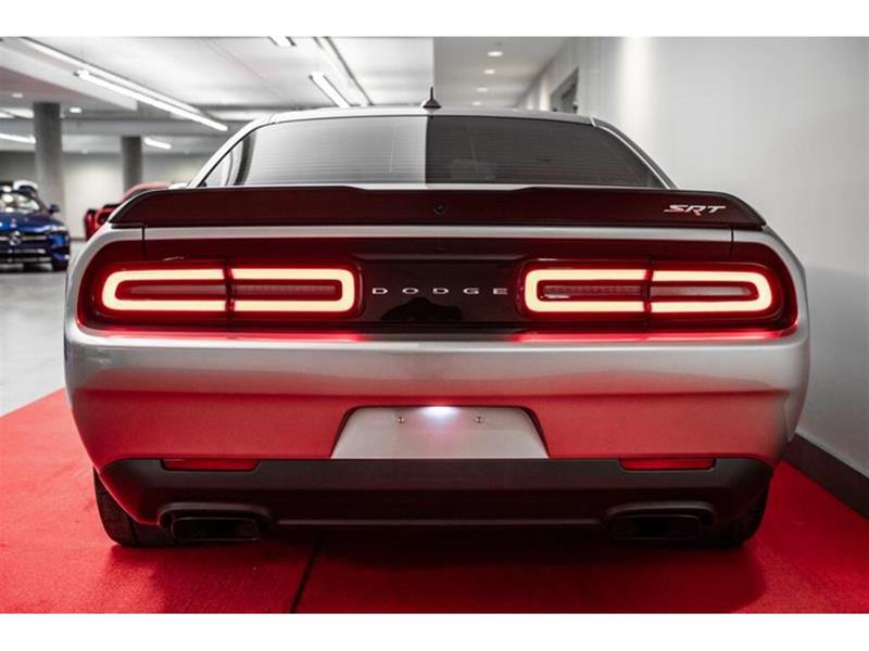 dodge Challenger 2018 - 23