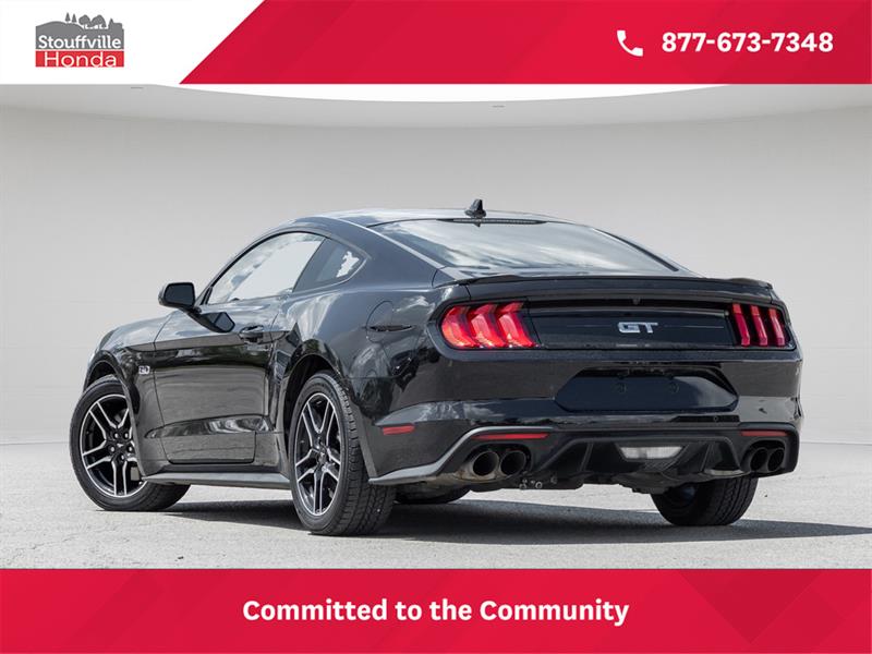 ford Mustang 2022 - 7