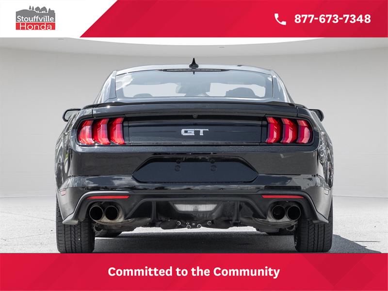 ford Mustang 2022 - 10