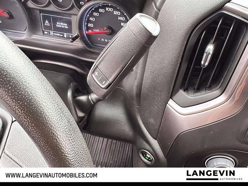 chevrolet Silverado 1500 2022 - 11
