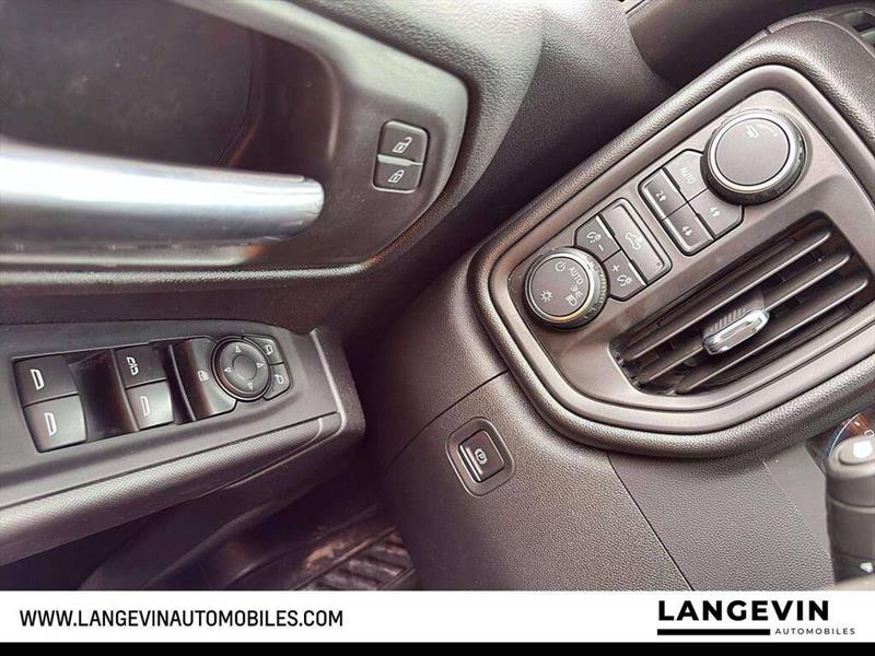 chevrolet Silverado 1500 2022 - 15