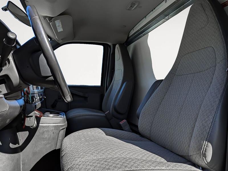 gmc Savana 2023 - 8