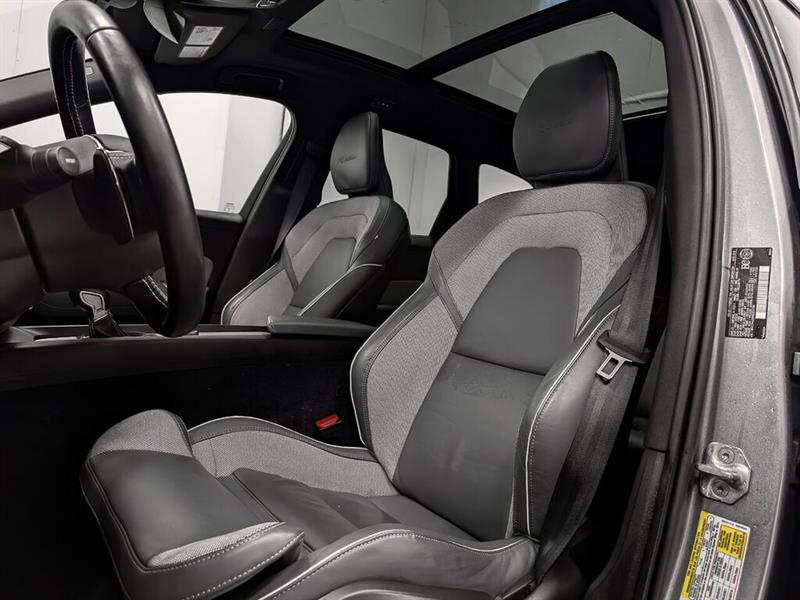 volvo XC60 2020 - 8