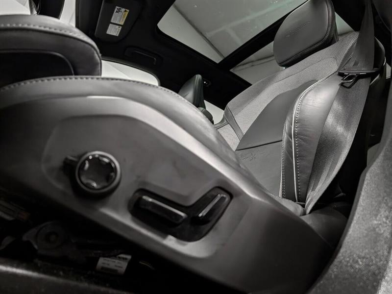 volvo XC60 2020 - 9