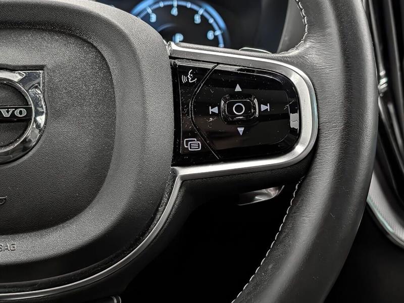 volvo XC60 2020 - 18