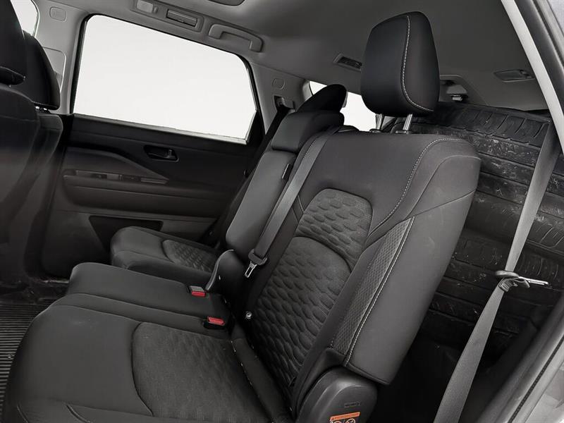 nissan Pathfinder 2023 - 9