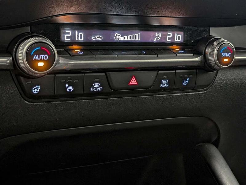mazda Mazda3 Sport 2022 - 13