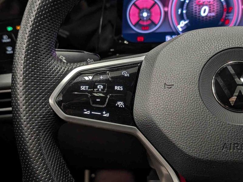 volkswagen Golf GTI 2023 - 25