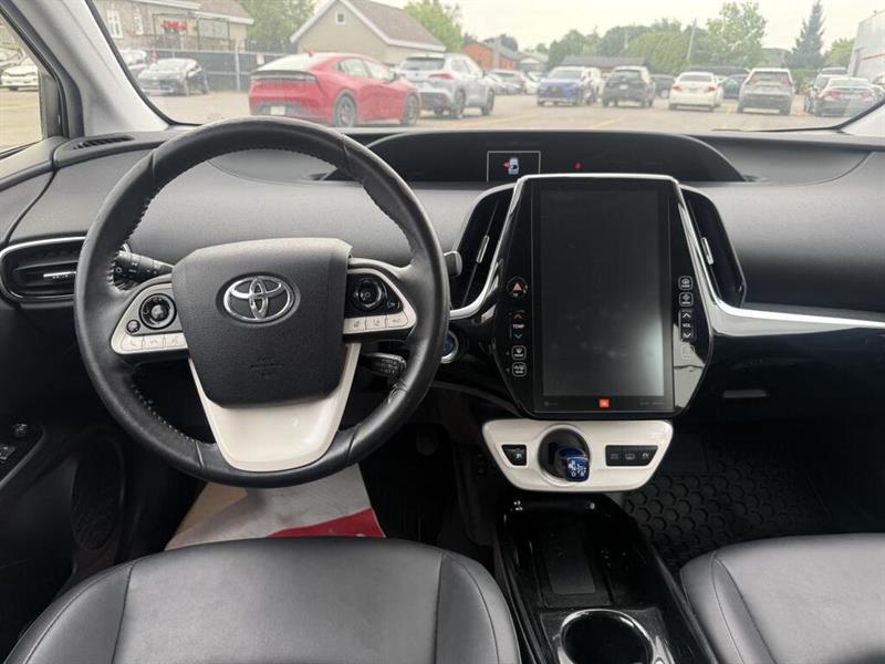 toyota Prius Prime 2017 - 11
