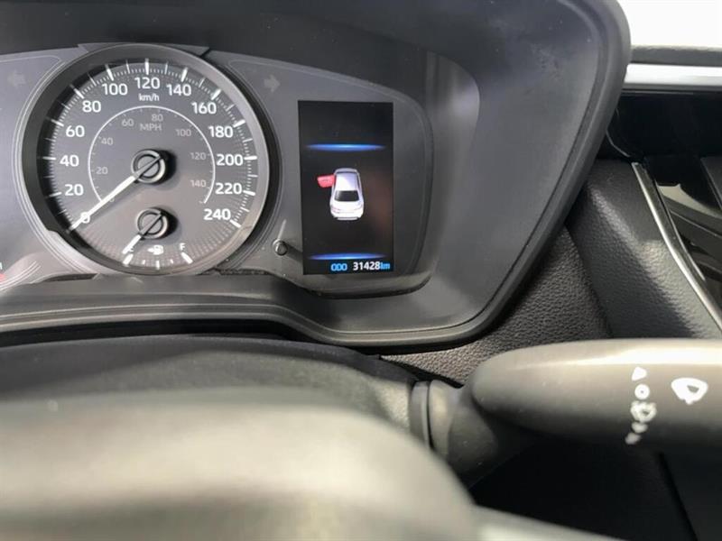 toyota Corolla 2021 - 12