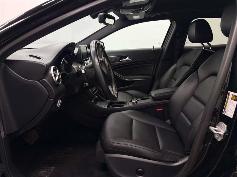 mercedes-benz GLA 2015 - 2