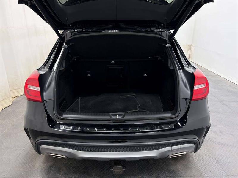 mercedes-benz GLA 2015 - 8