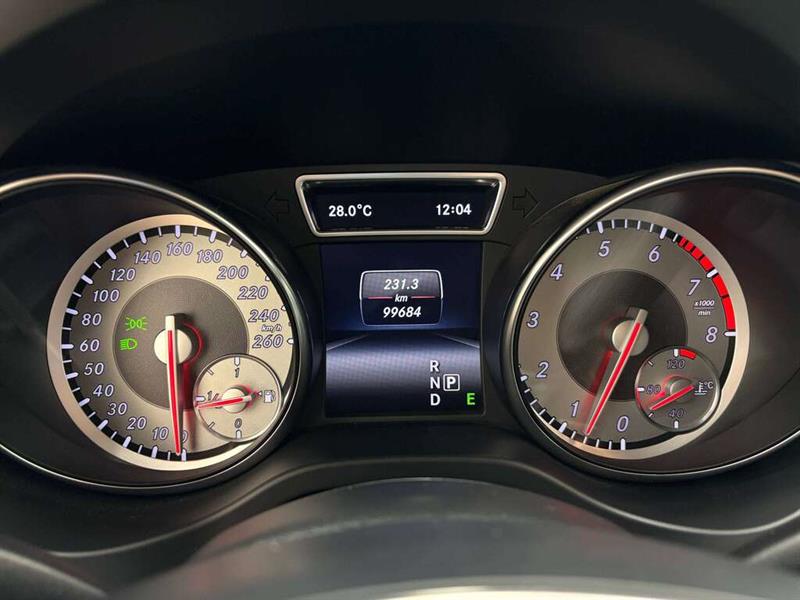 mercedes-benz GLA 2015 - 21