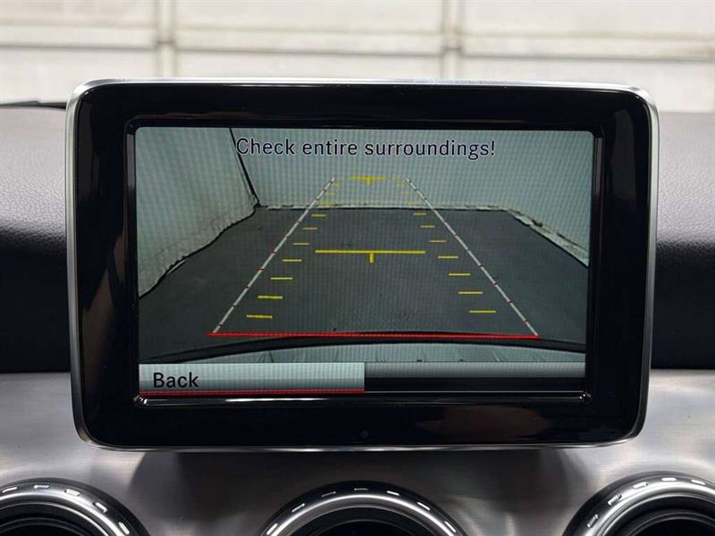 mercedes-benz GLA 2015 - 26