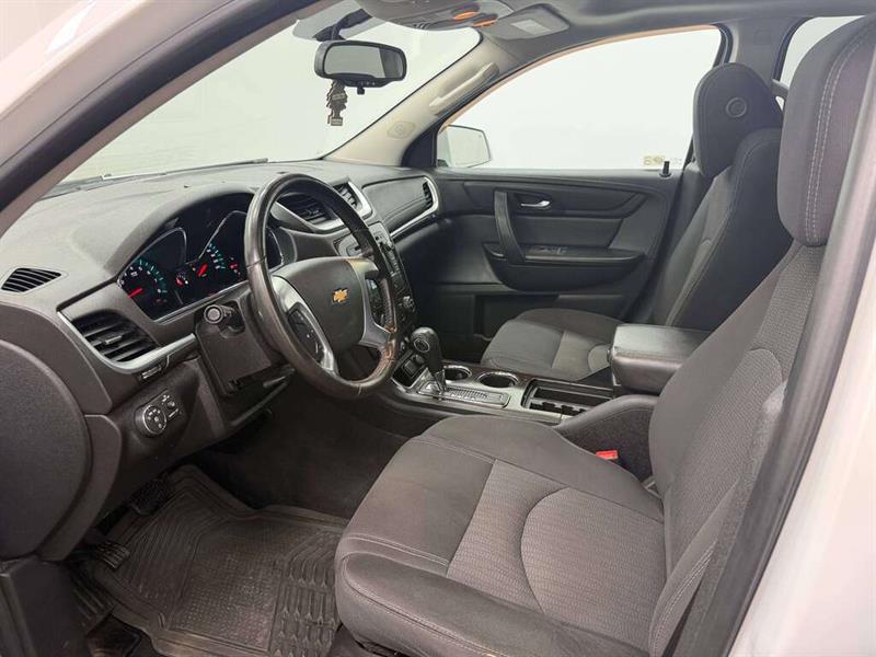 chevrolet Traverse 2017 - 29