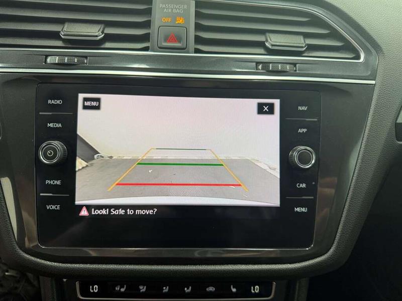 volkswagen Tiguan 2020 - 24