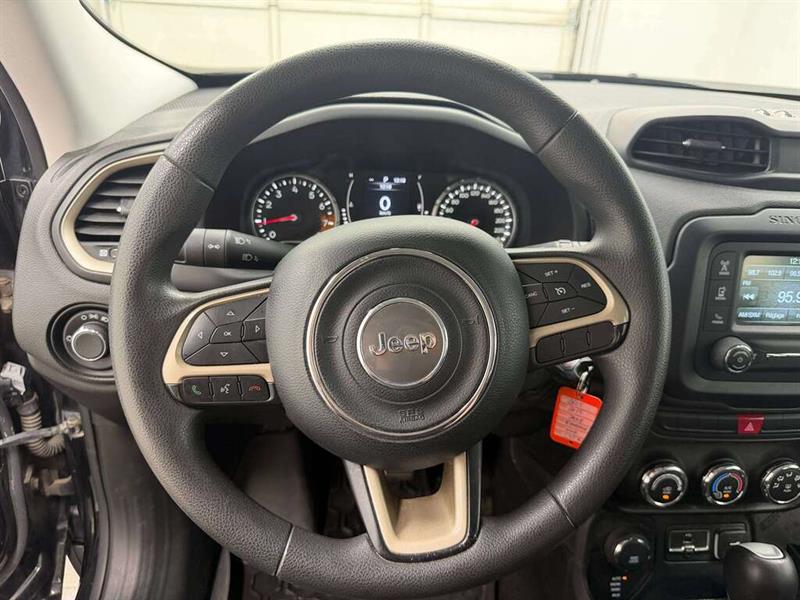 jeep Renegade 2015 - 19