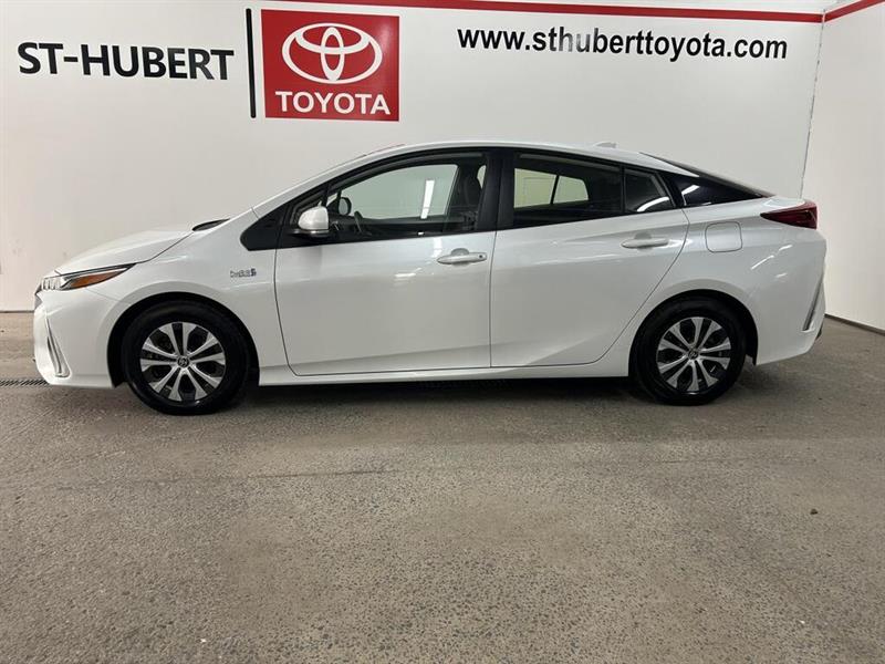 toyota Prius Prime 2021 - 2
