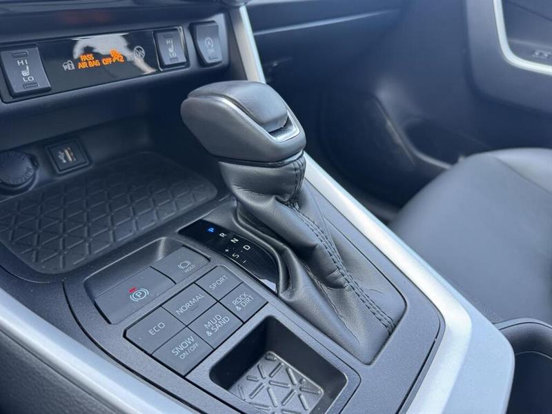toyota RAV4 2025 - 16