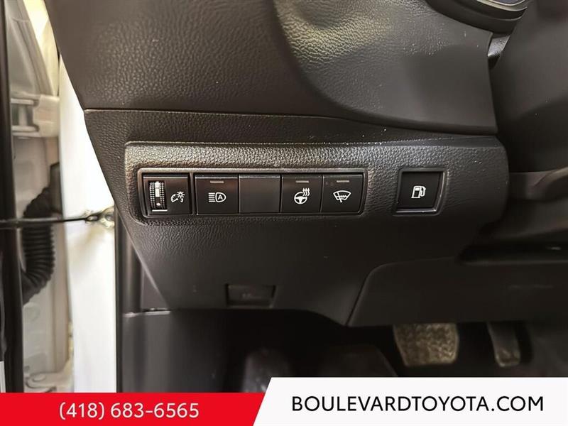 toyota Corolla 2025 - 13