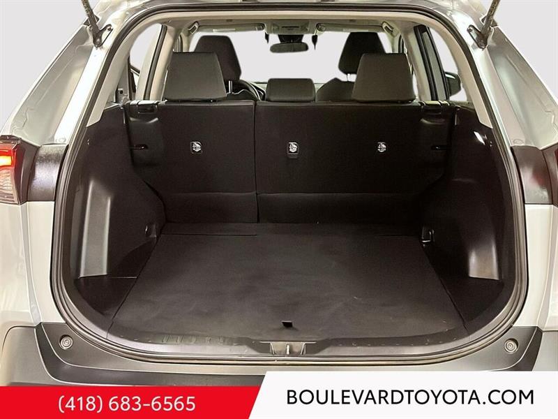toyota RAV4 2023 - 18