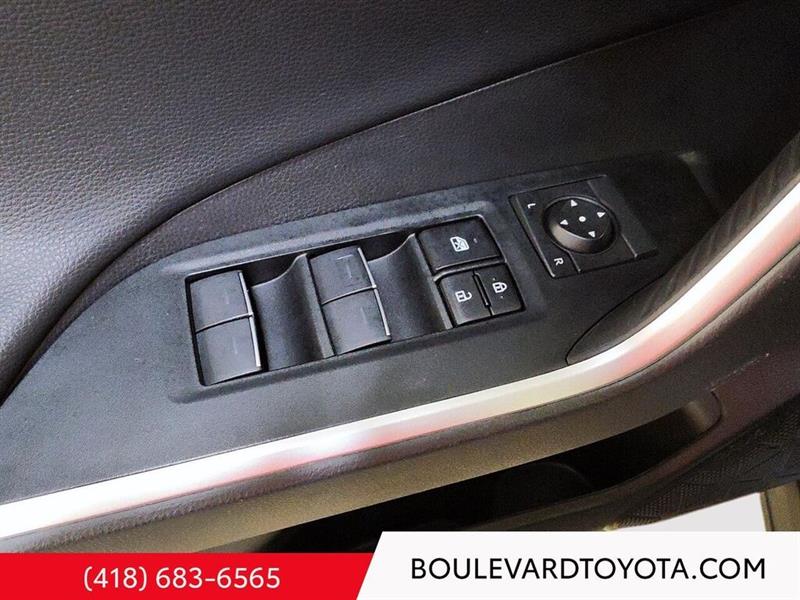 toyota RAV4 2024 - 8