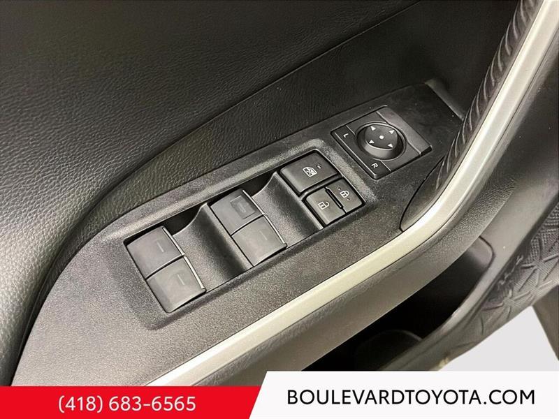 toyota RAV4 2024 - 8