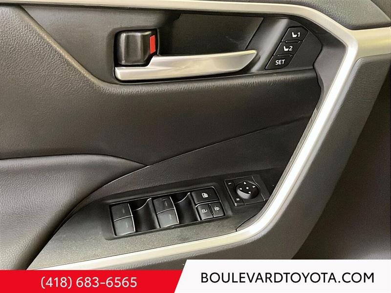 toyota RAV4 2025 - 8