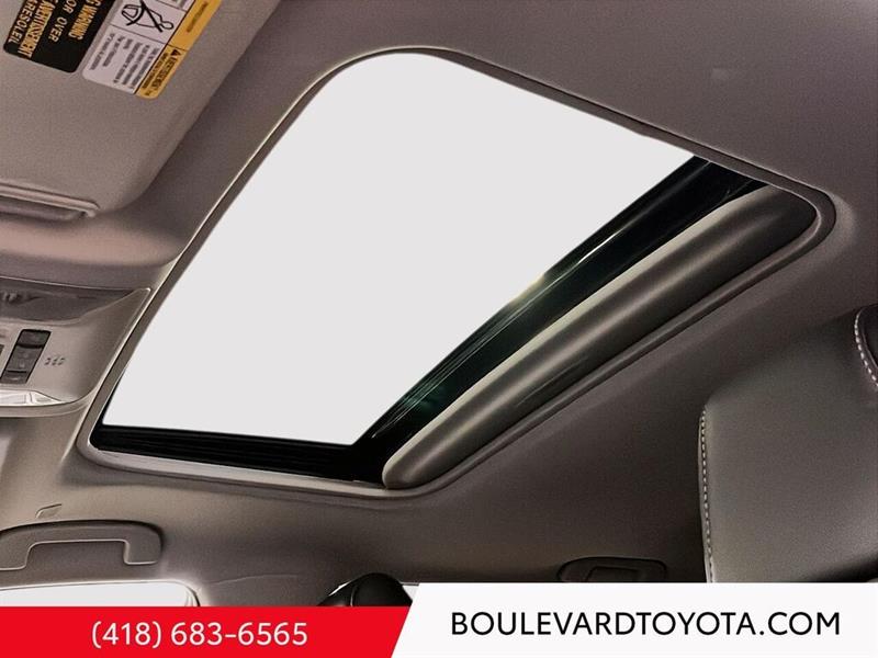 toyota RAV4 2025 - 11