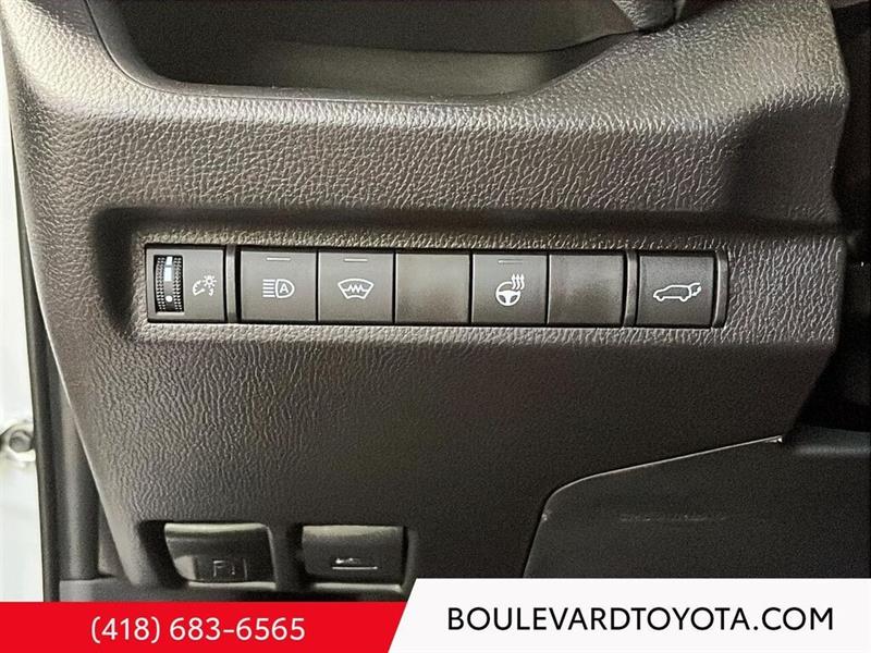 toyota RAV4 2025 - 13
