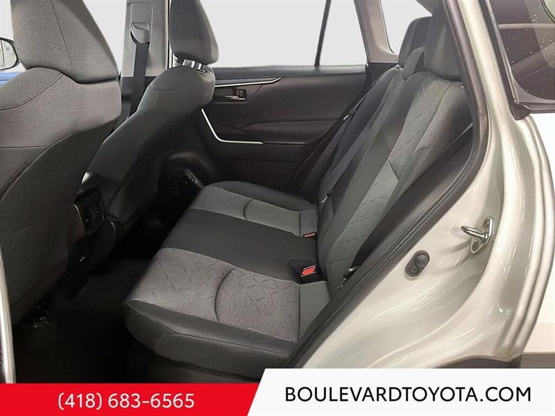 toyota RAV4 2022 - 17