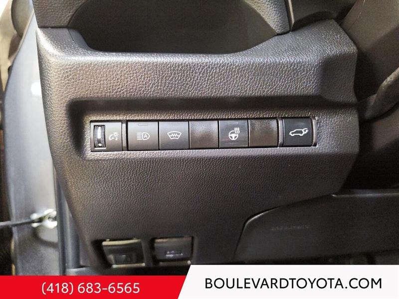 toyota RAV4 2025 - 13
