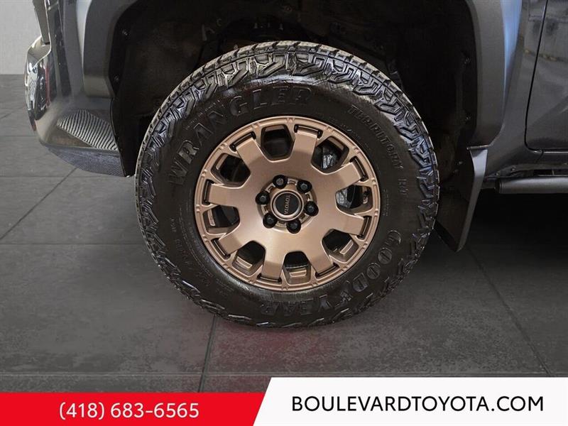 toyota Tacoma 2025 - 10