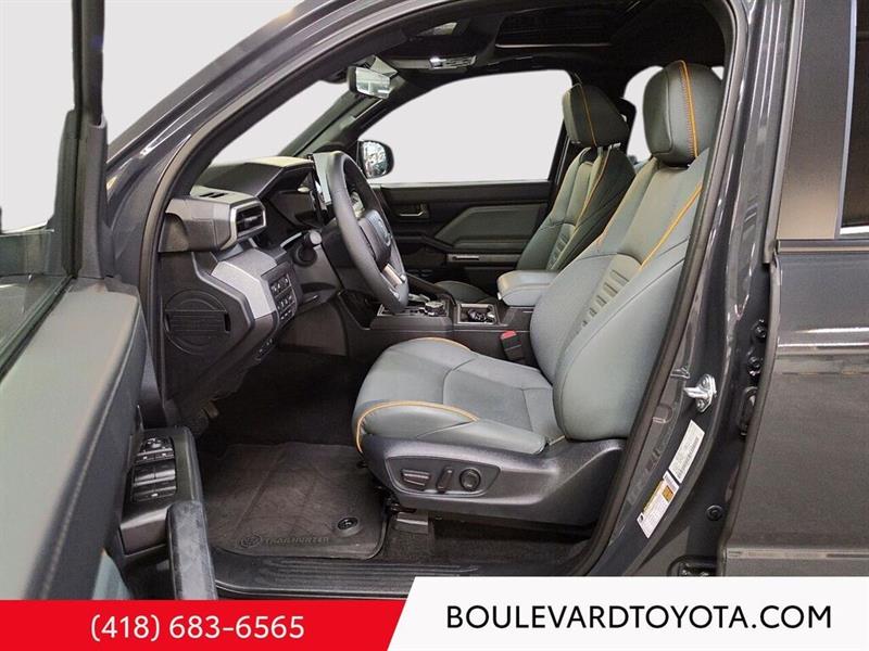 toyota Tacoma 2025 - 12