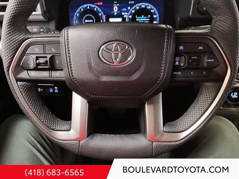 toyota Tacoma 2025 - 16