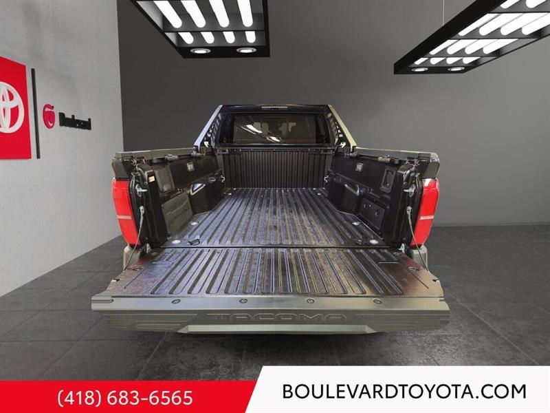 toyota Tacoma 2025 - 26
