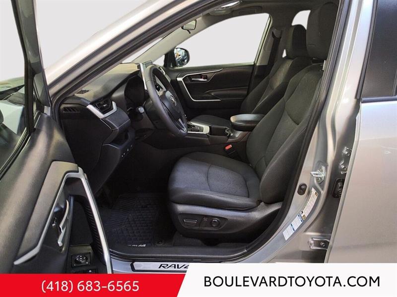 toyota RAV4 2023 - 9