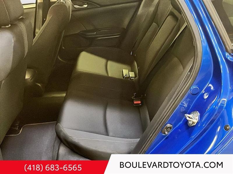 honda Civic Sedan 2019 - 17
