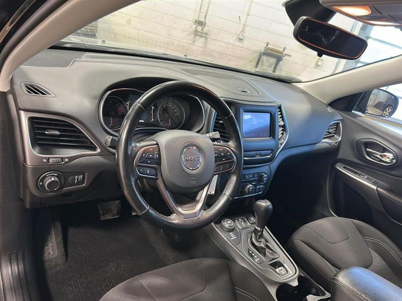 jeep Cherokee 2021 - 12