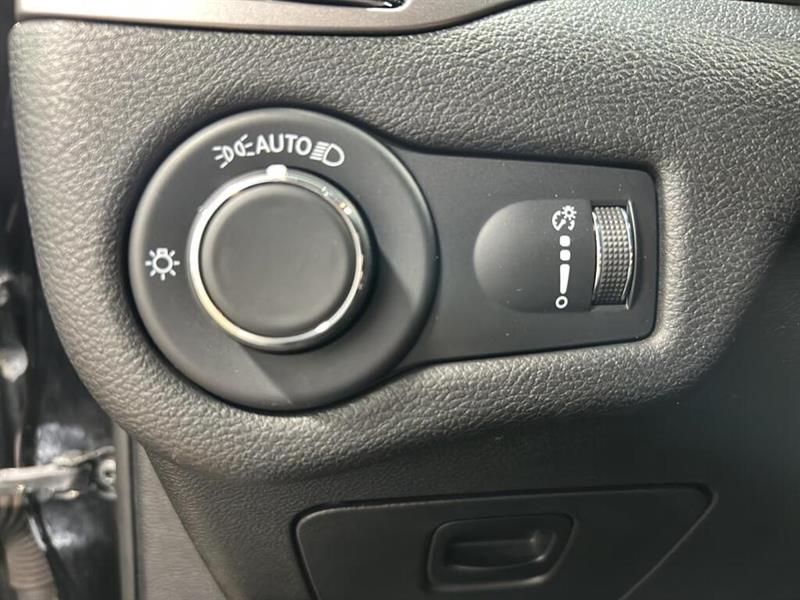 jeep Cherokee 2021 - 20