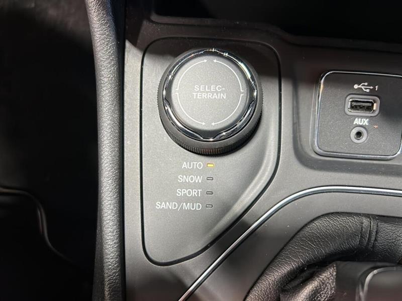 jeep Cherokee 2021 - 26