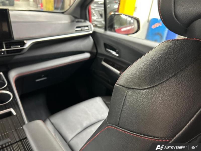 toyota Sienna 2025 - 28