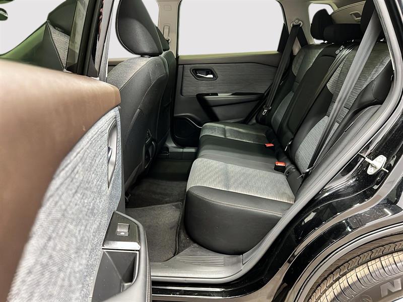 nissan Rogue 2023 - 9