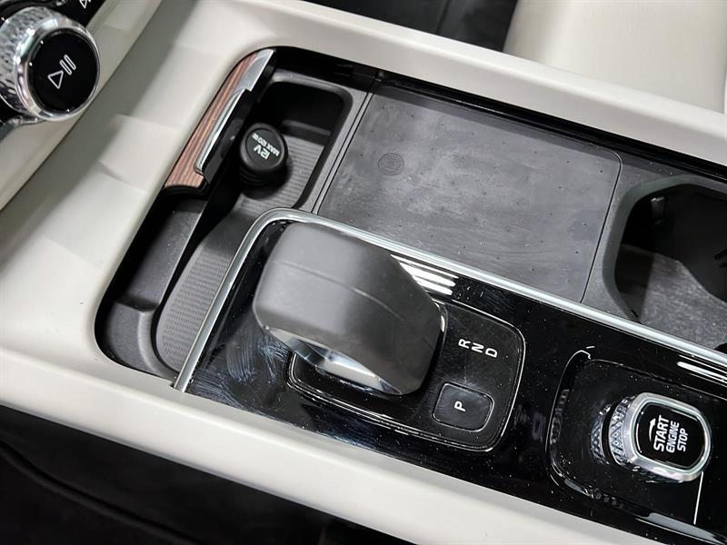 volvo XC60 2022 - 15